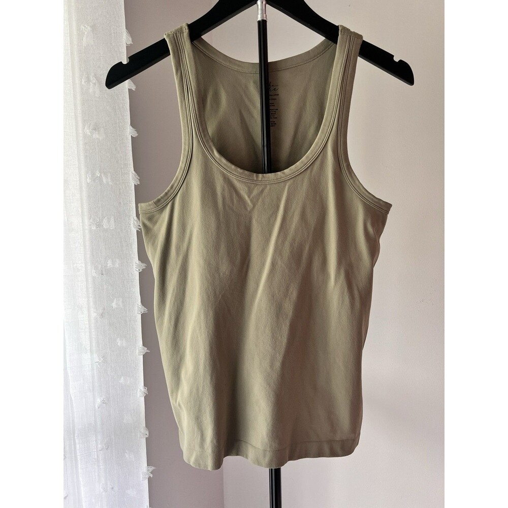 Women’s BKE (Buckle)  L/XL Contour Tank Top Vetiver (muted Green) Bra Stretch